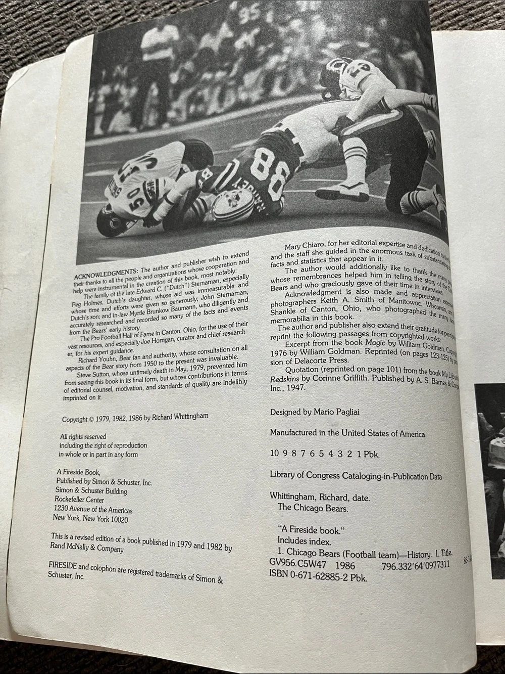The Chicago Bears Illustrated History Book